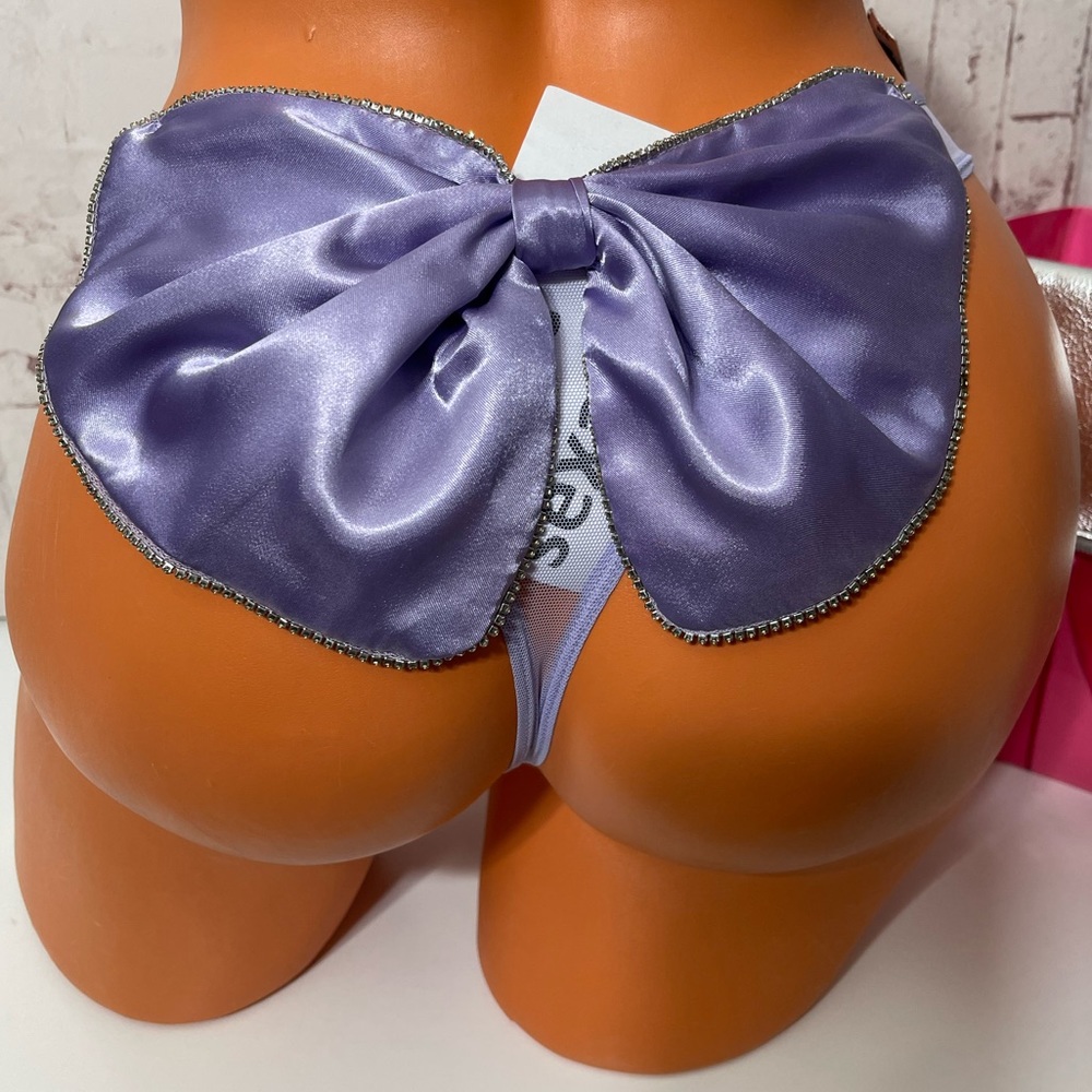 VS M L VERY SEXY CRYSTAL EMBELLISHMENTS BOW SATIN THONG PANTY